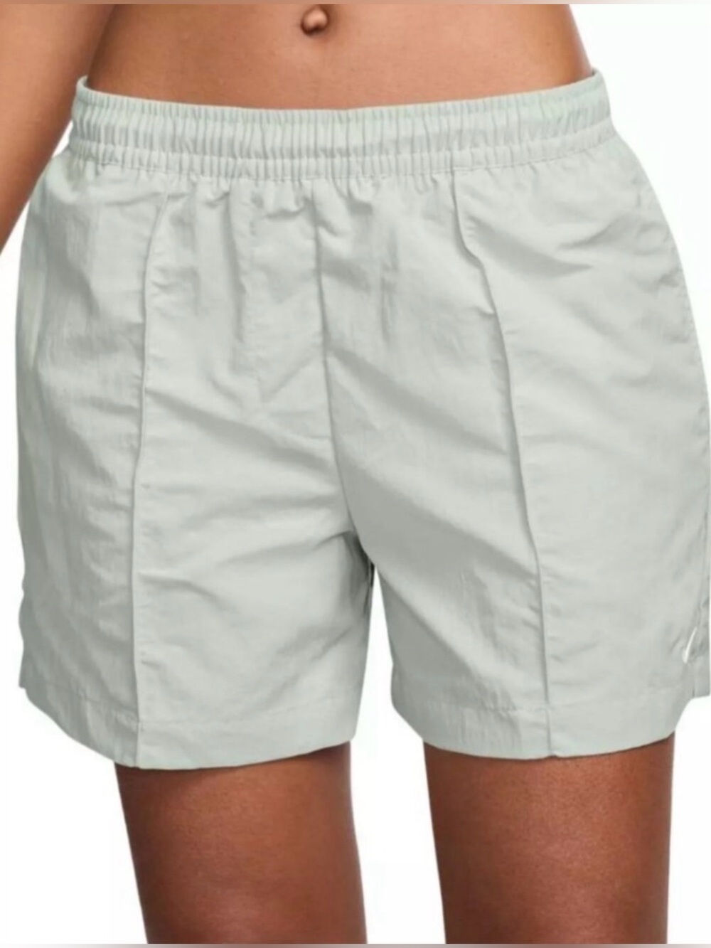 Nike Women's Sportswear Everything Wovens Mid-Rise 5" Shorts in Silver